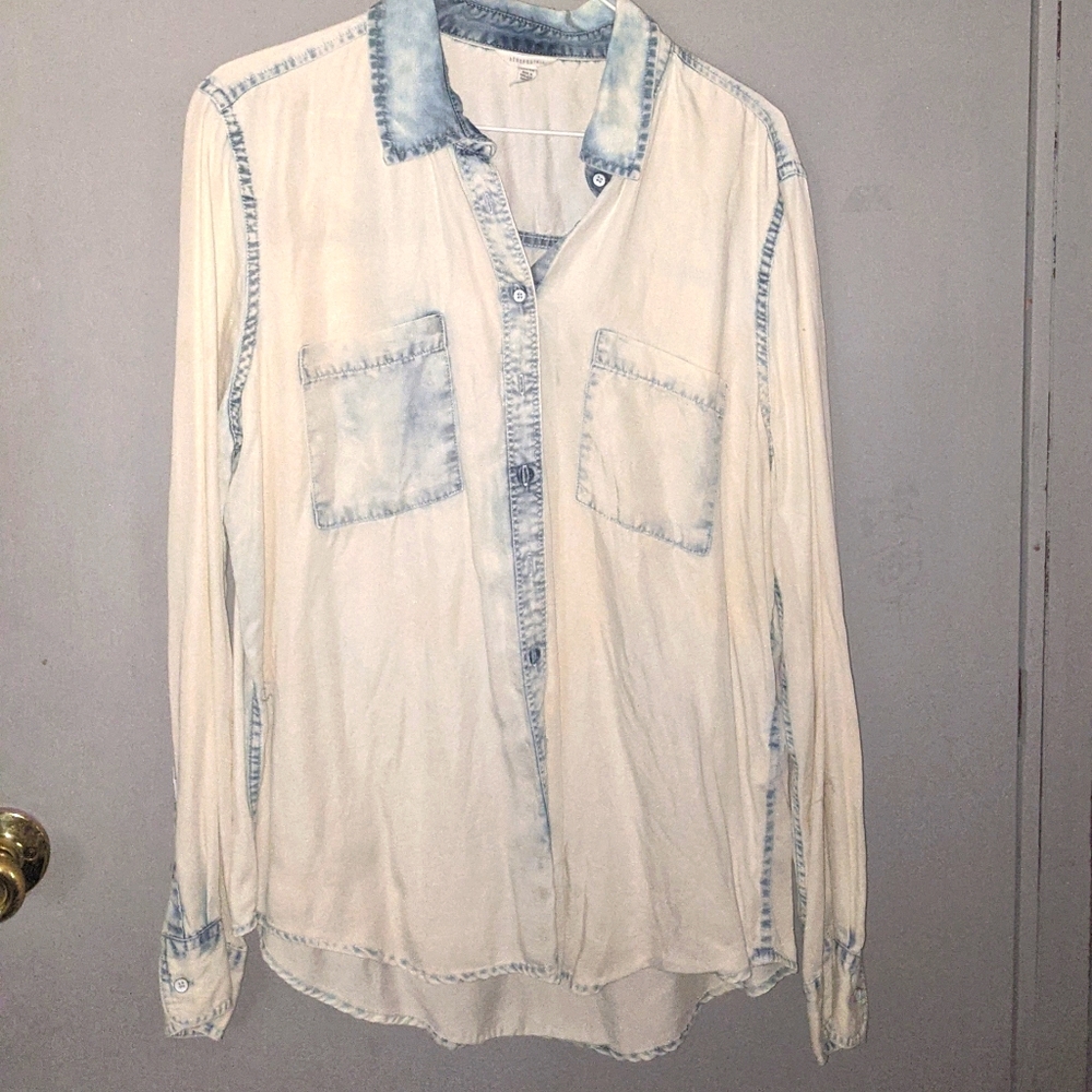 AERO SOFT BUTTON UP